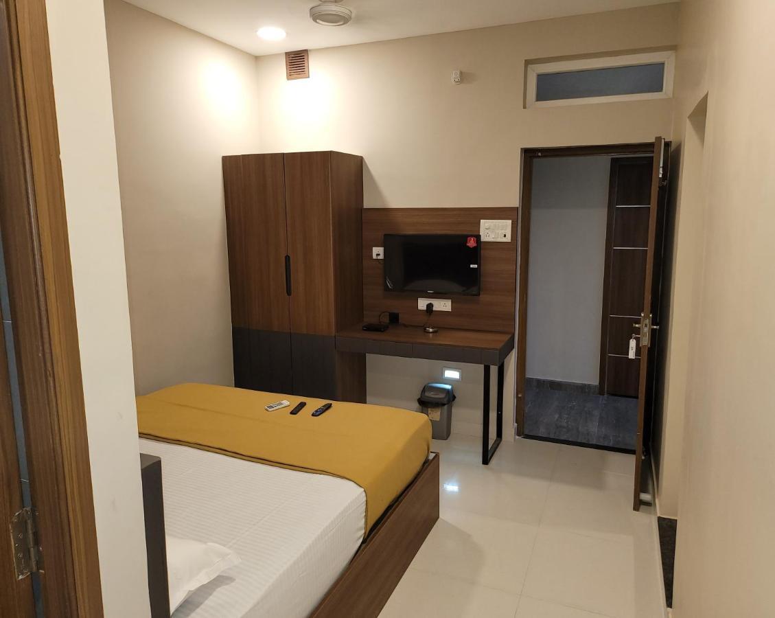 Hotel M Square Vellore Esterno foto