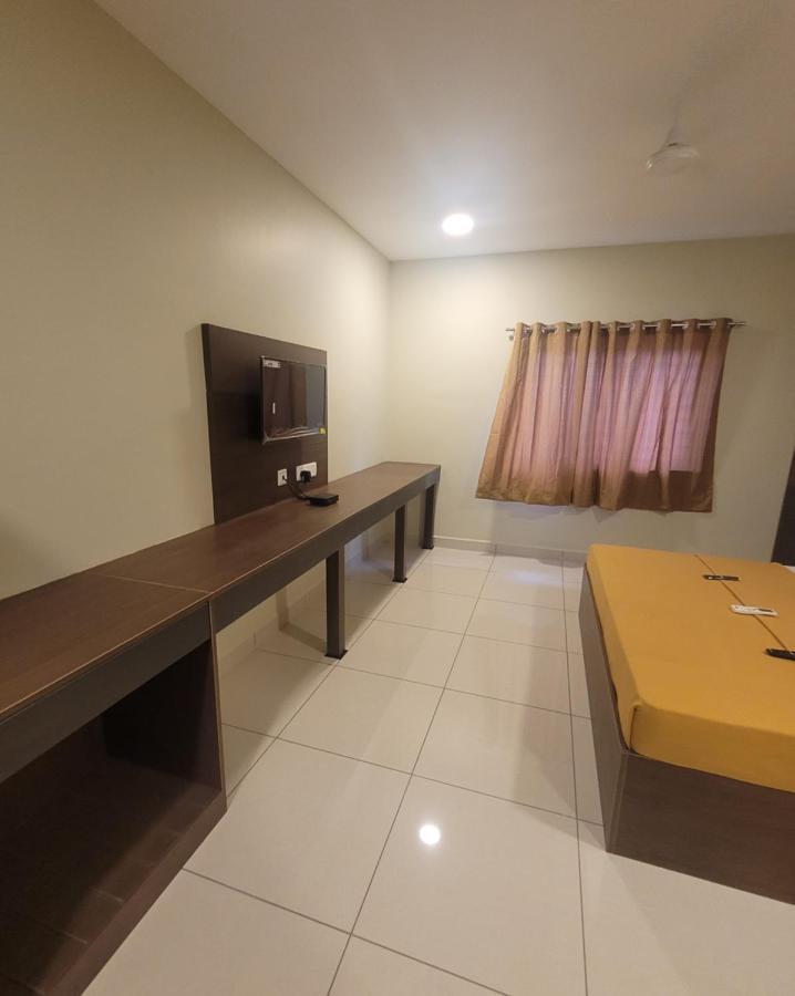 Hotel M Square Vellore Esterno foto
